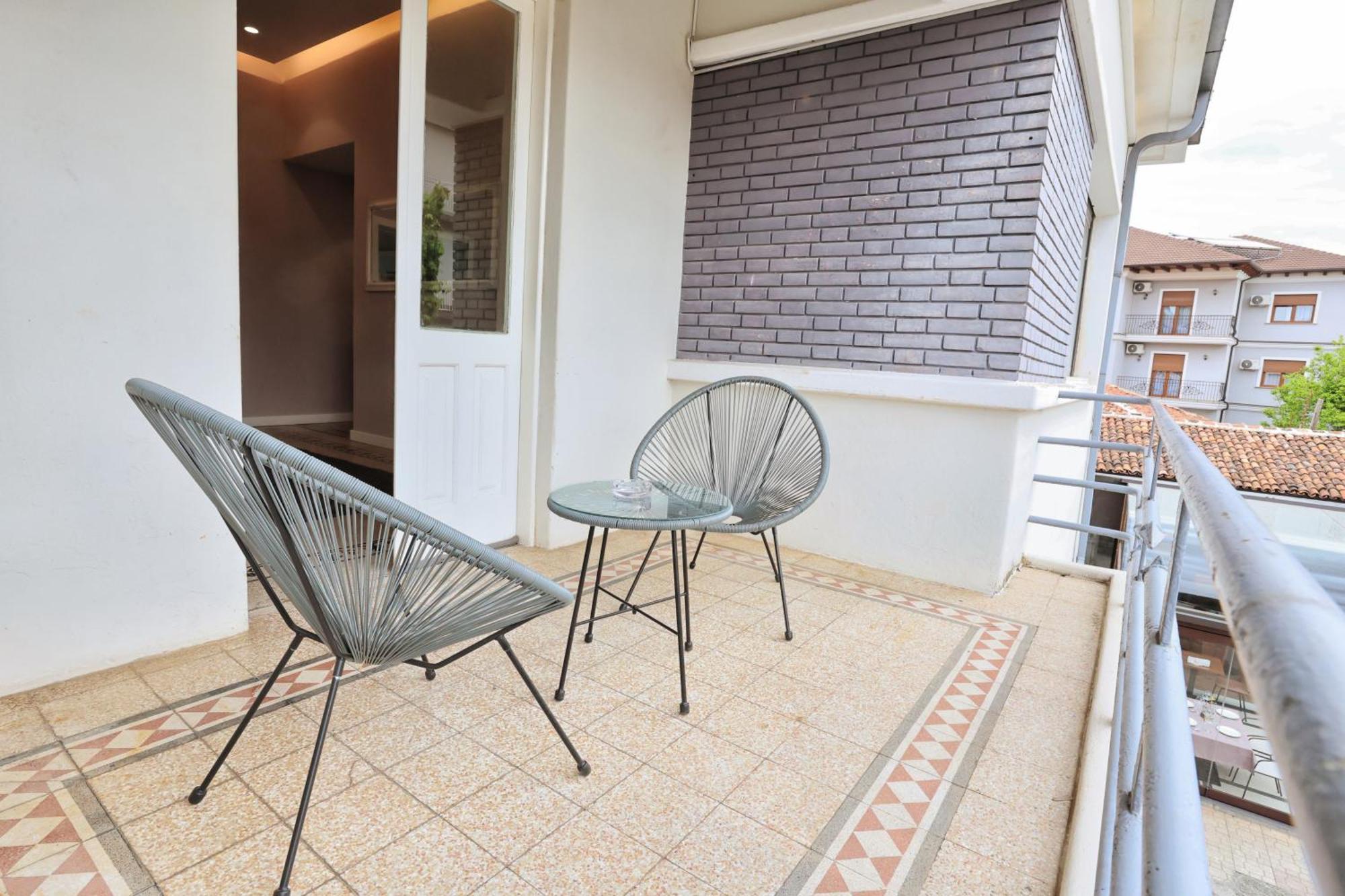 Vila Casablanca - Boutique Hotel & Restaurant Shkodër Exteriör bild