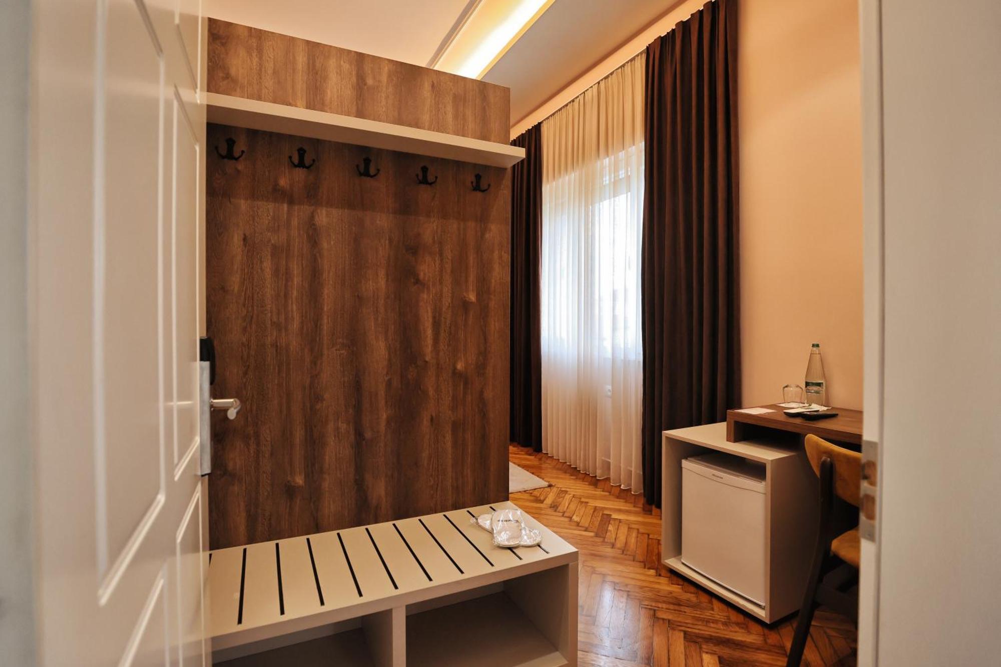Vila Casablanca - Boutique Hotel & Restaurant Shkodër Exteriör bild