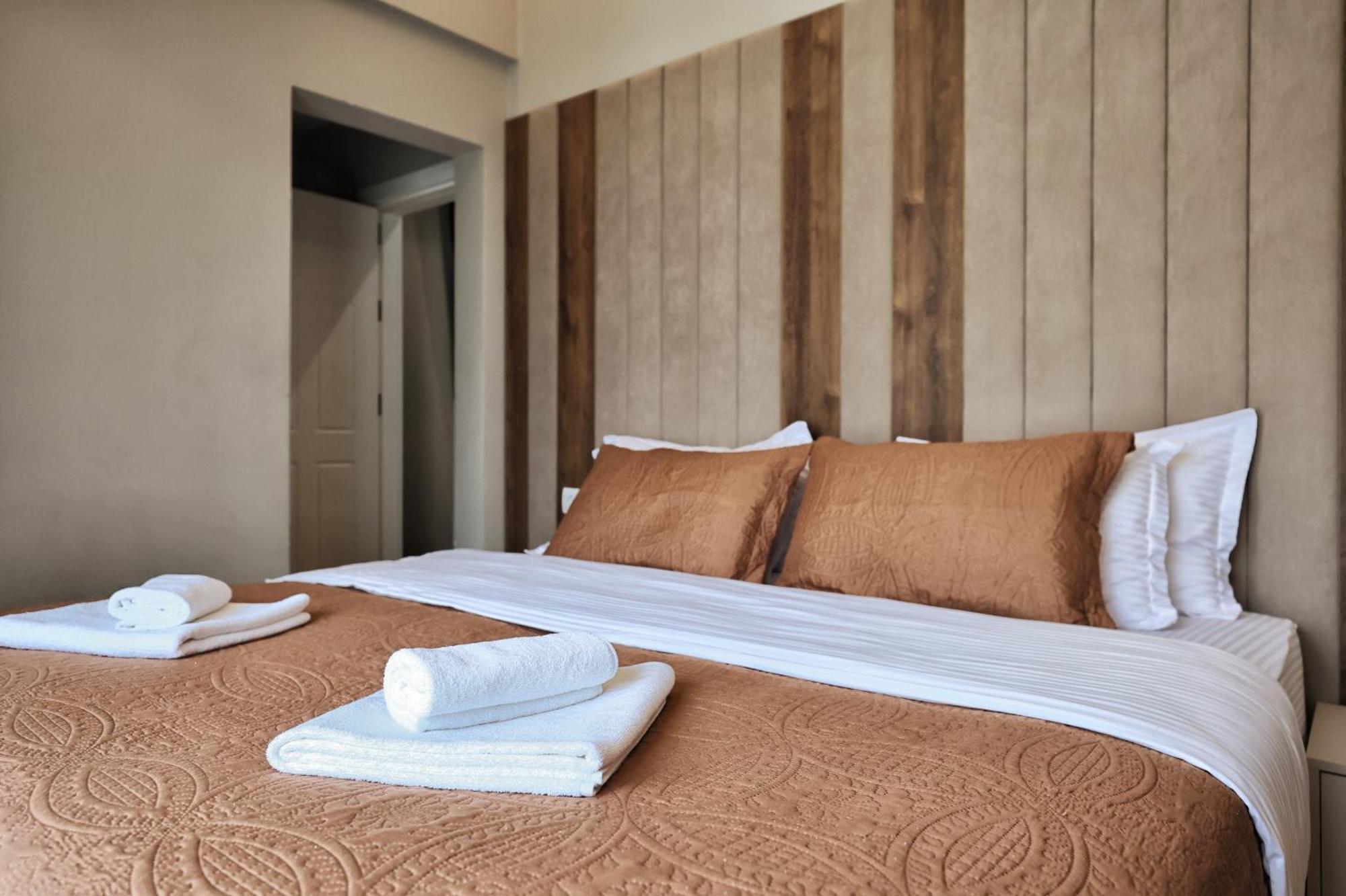 Vila Casablanca - Boutique Hotel & Restaurant Shkodër Exteriör bild