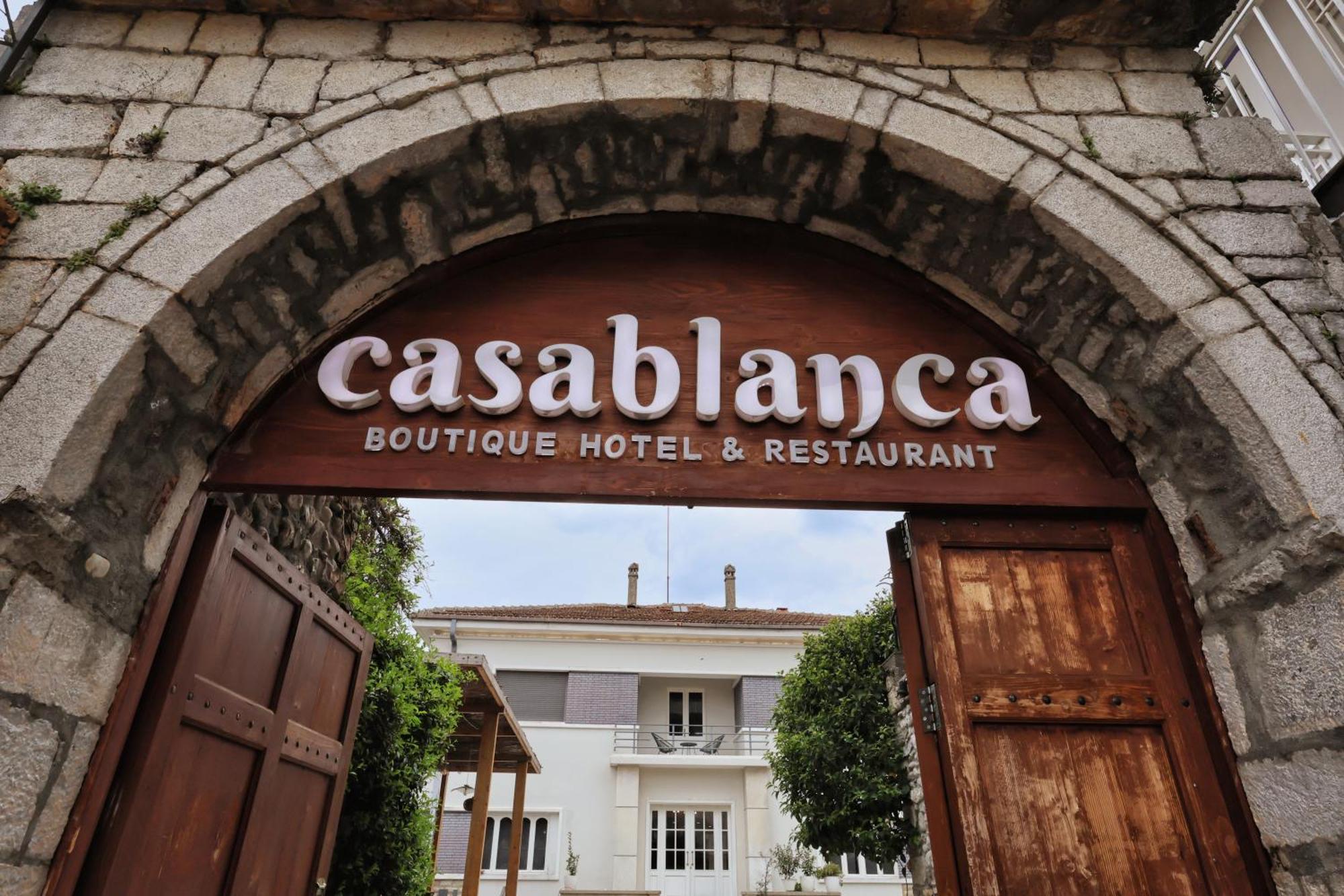 Vila Casablanca - Boutique Hotel & Restaurant Shkodër Exteriör bild